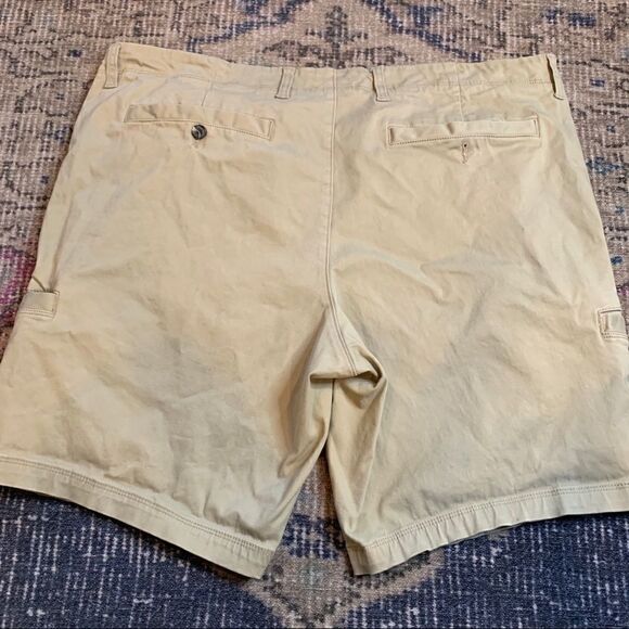 George Men's cargo side pockets flat front tan khaki slight stretch shorts 44 - Picture 7 of 10